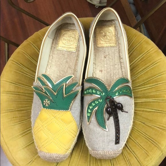 tory burch pineapple espadrilles